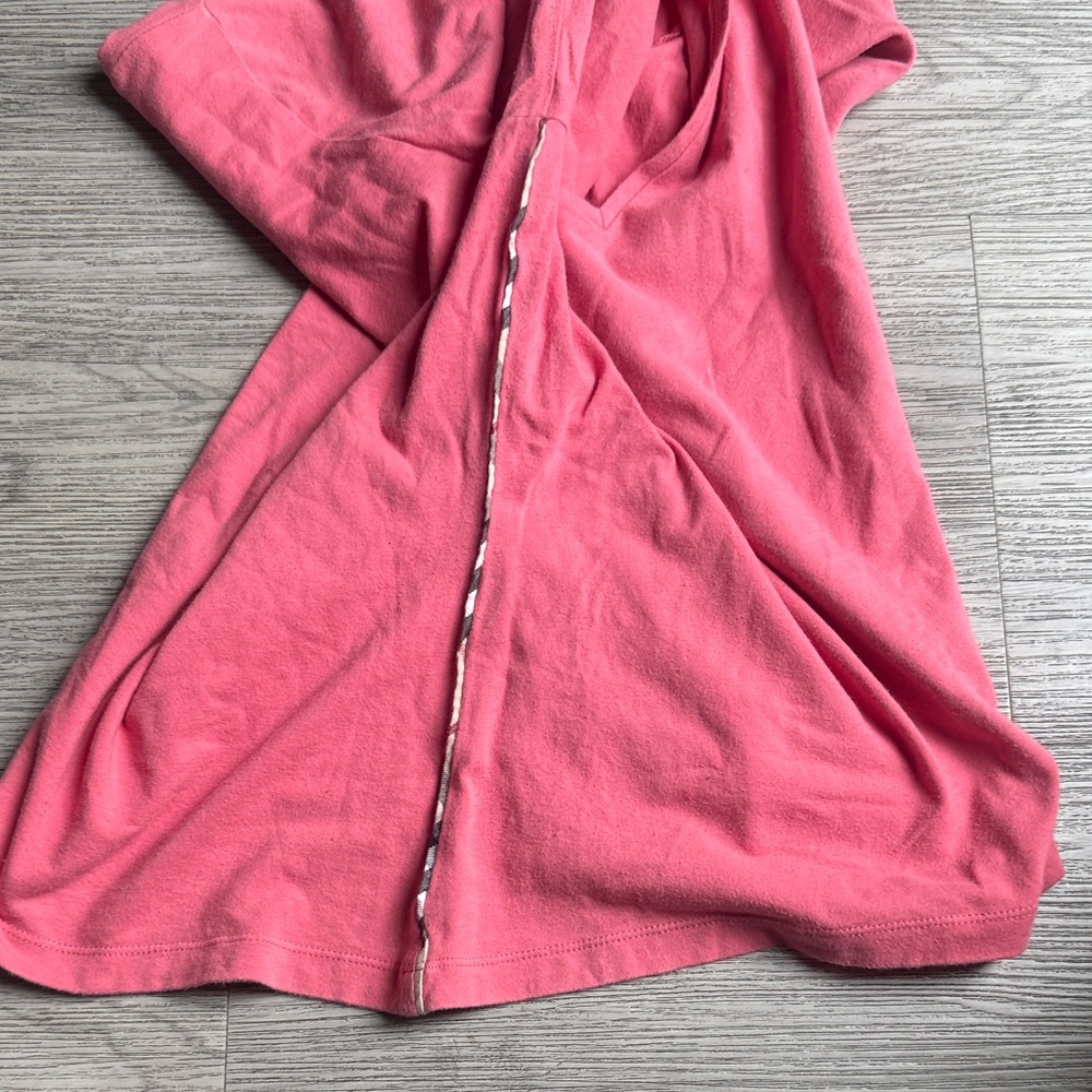 Burberry Women's Pink V-Neck Top - Picture 3 of 9